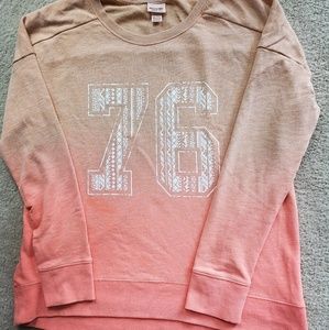Long sleeve pull over ladies shirt